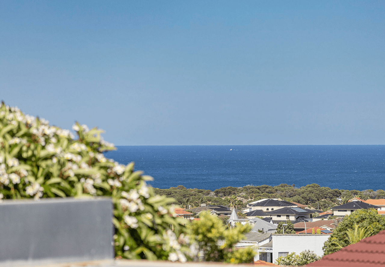 40 Mooring Crescent, OCEAN REEF, WA 6027