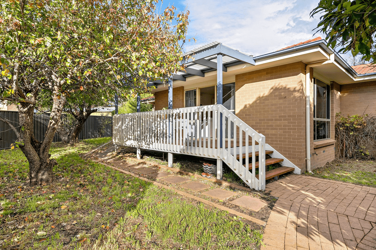 10 Brazel Street, HIGGINS, ACT 2615