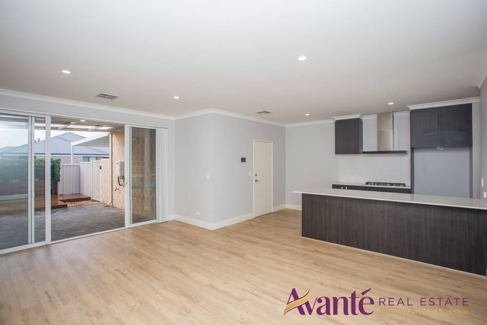 103 Bartram Rd, Success, WA 6164