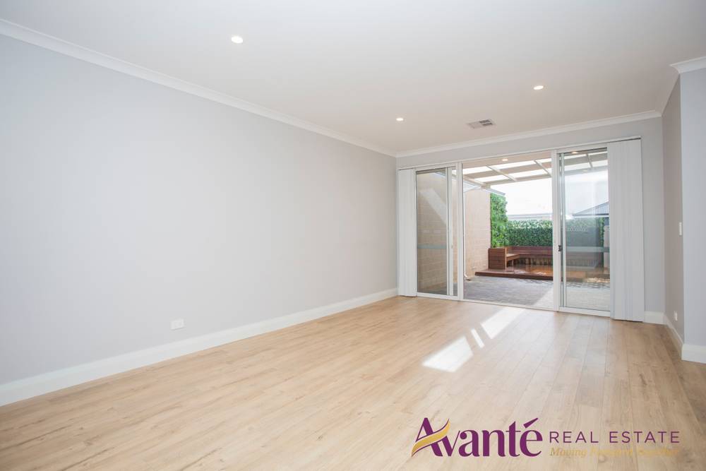 103 Bartram Rd, Success, WA 6164