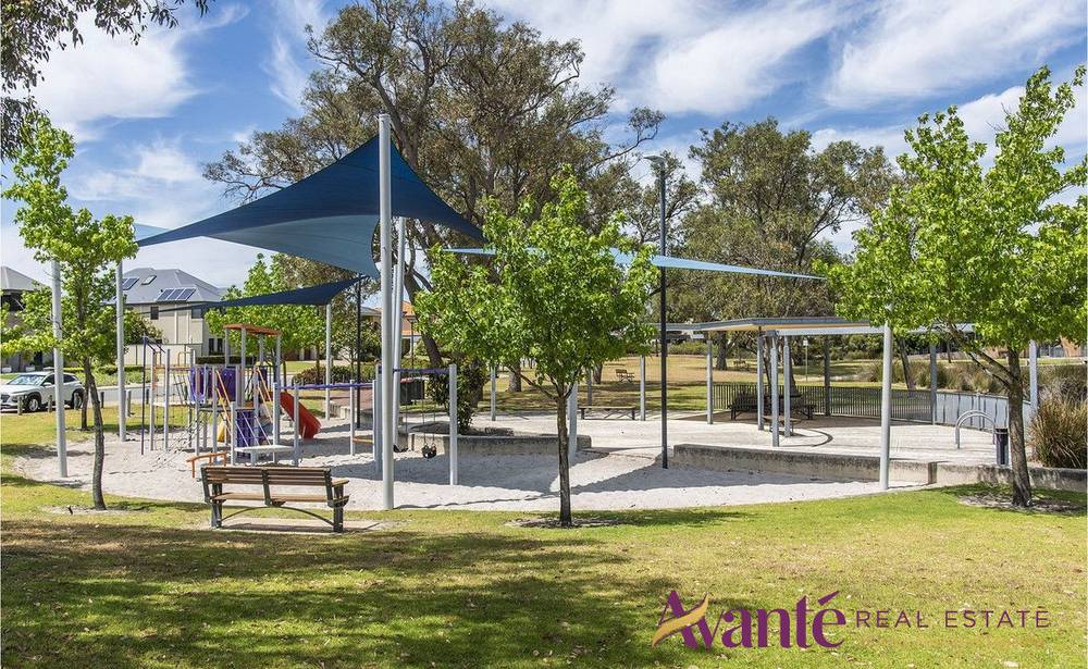 103 Bartram Rd, Success, WA 6164
