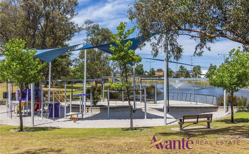 103 Bartram Rd, Success, WA 6164