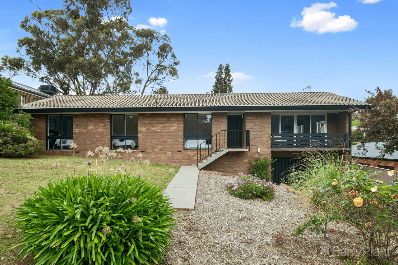 38 Friswell Avenue, Flora Hill, VIC 3550