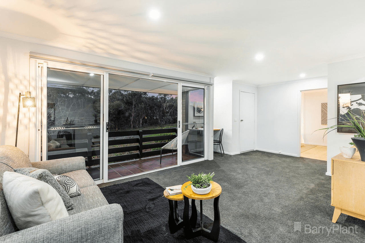 38 Friswell Avenue, Flora Hill, VIC 3550