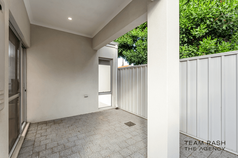 3/6 Hartog Street, Innaloo, WA 6018