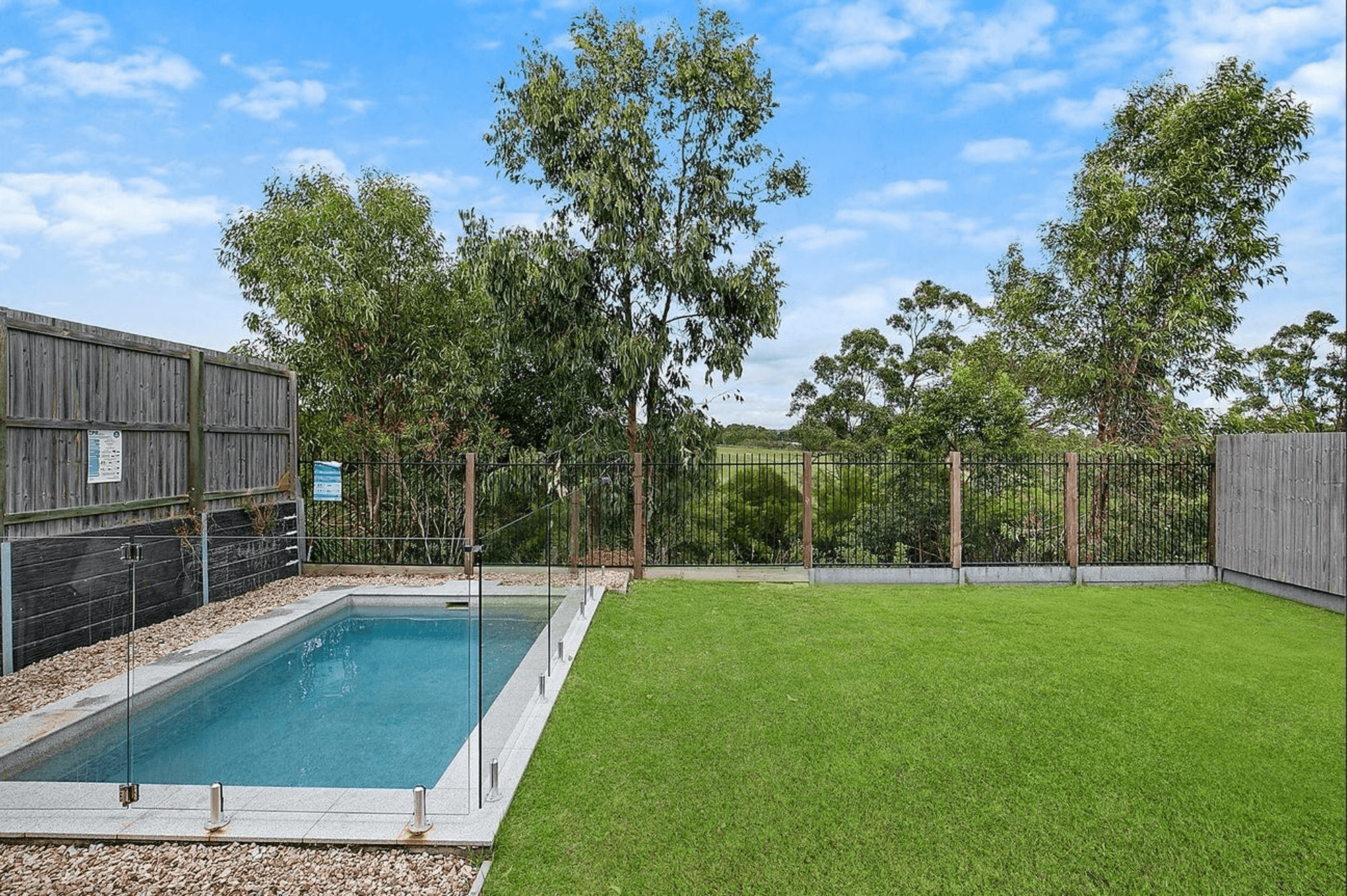 25 Viewland Cres,, THORNLANDS, QLD 4164