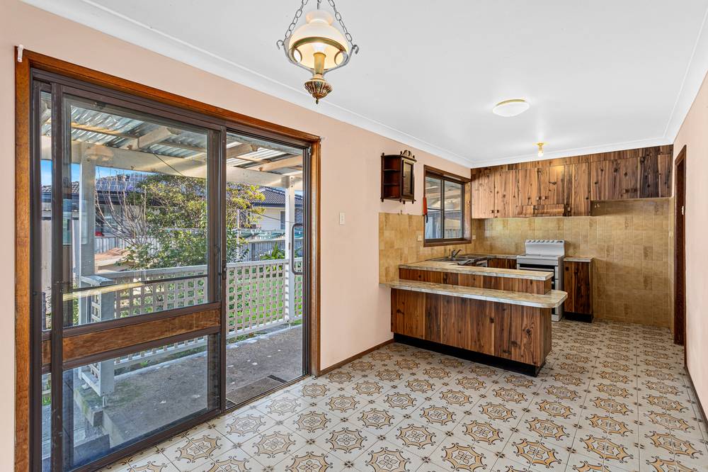 12 Thomas Street, LAKE ILLAWARRA, NSW 2528