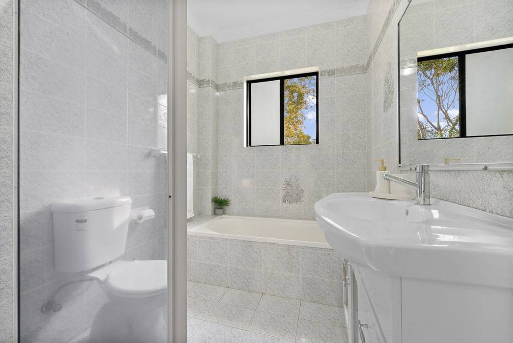 28 Wanda Street, MERRYLANDS, NSW 2160