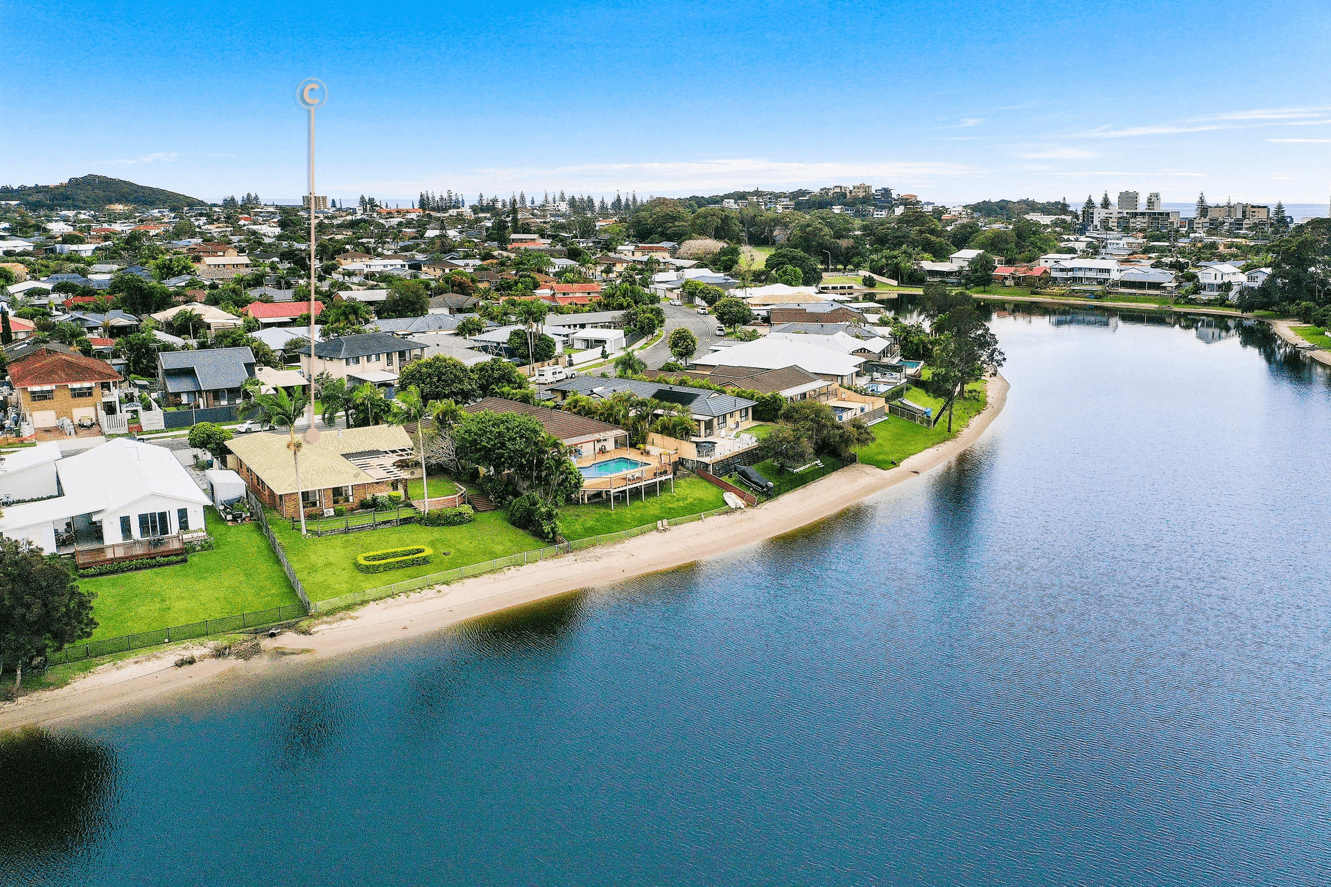 28 Honeyeater Drive, Burleigh Waters, QLD 4220