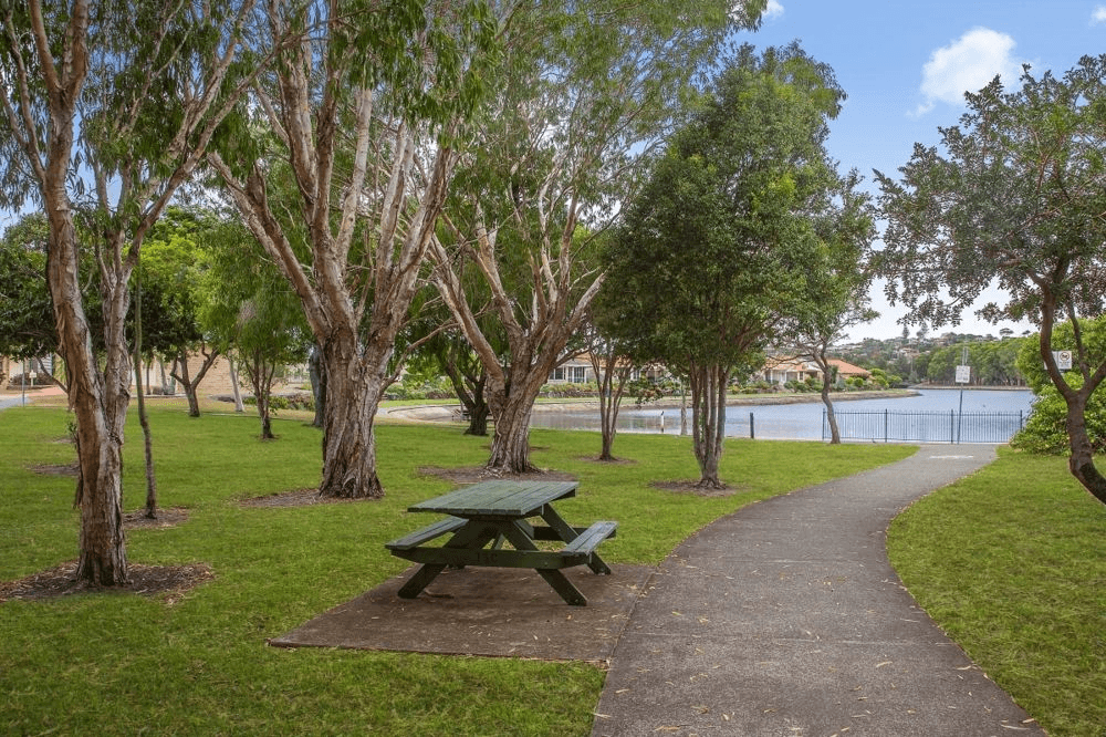 6 Liberty Place, BANORA POINT, NSW 2486