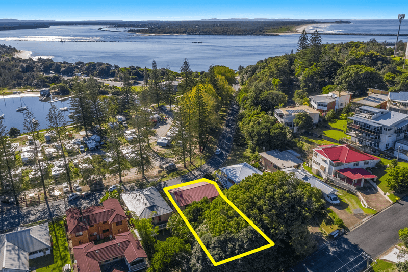 4 Harbour Street, YAMBA, NSW 2464