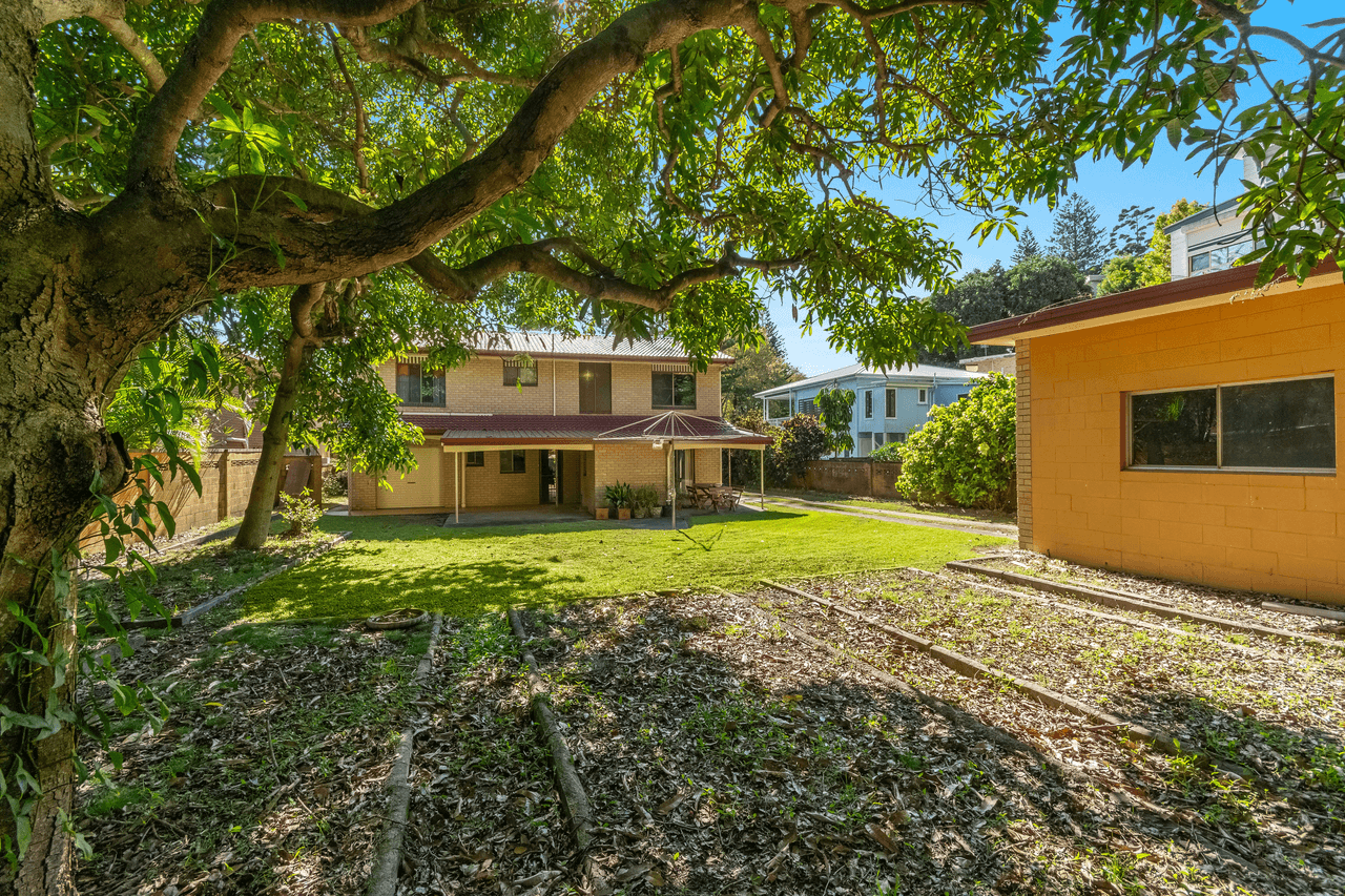 4 Harbour Street, YAMBA, NSW 2464