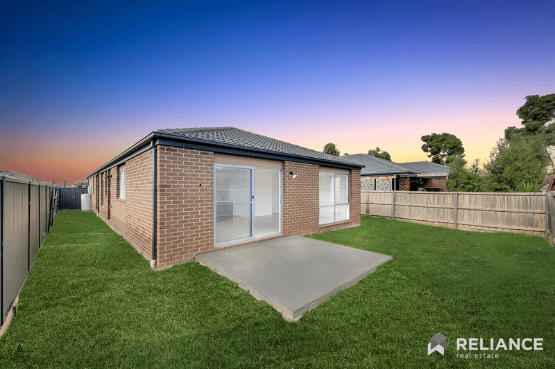 6 Burswood Circuit, Harkness, VIC 3337