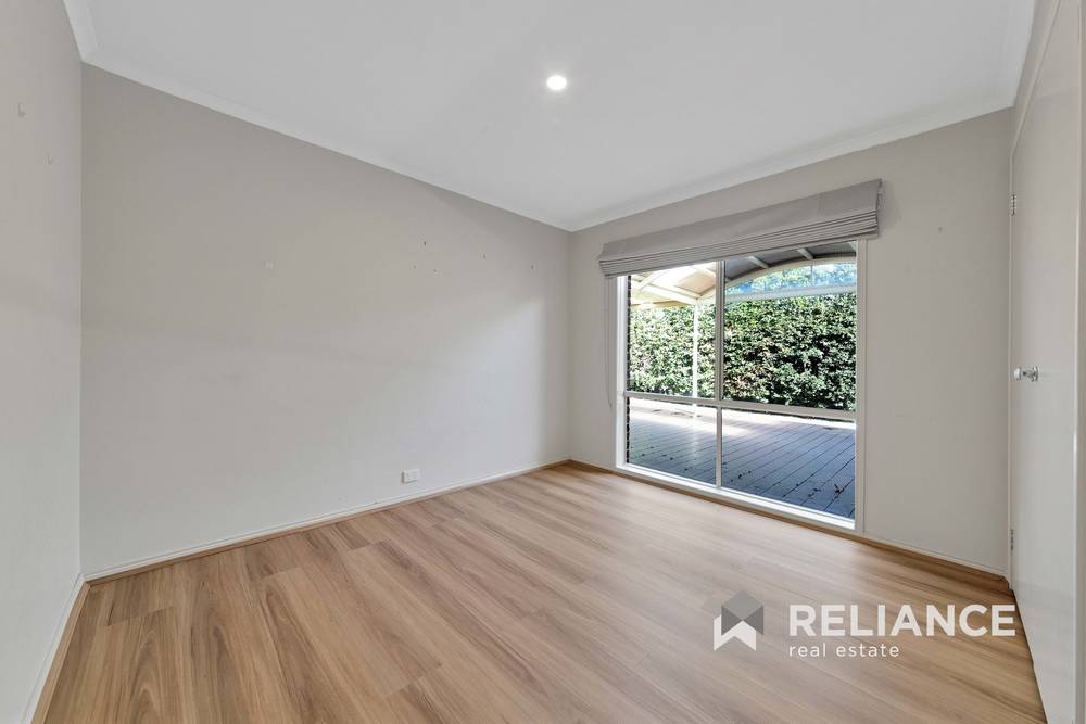 34 Machair Drive, Point Cook, VIC 3030