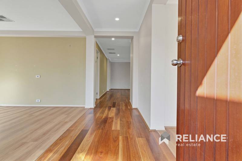 34 Machair Drive, Point Cook, VIC 3030