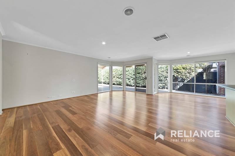 34 Machair Drive, Point Cook, VIC 3030