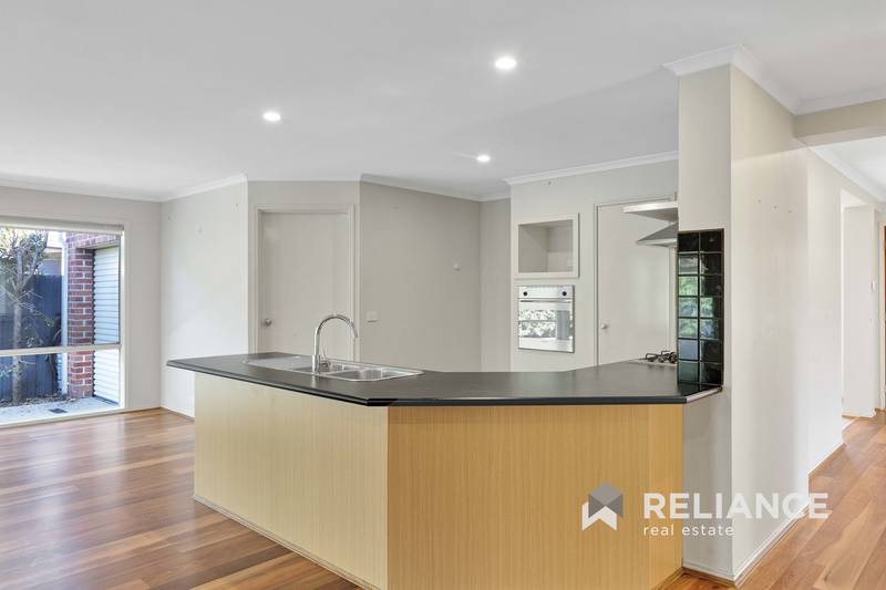 34 Machair Drive, Point Cook, VIC 3030