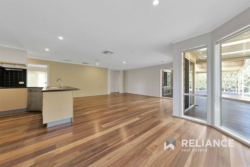 34 Machair Drive, Point Cook, VIC 3030