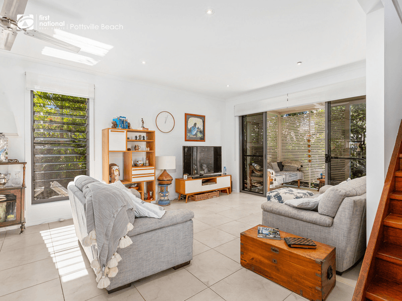 2/44 Newcastle Drive, Pottsville, NSW 2489