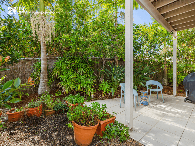 2/44 Newcastle Drive, Pottsville, NSW 2489