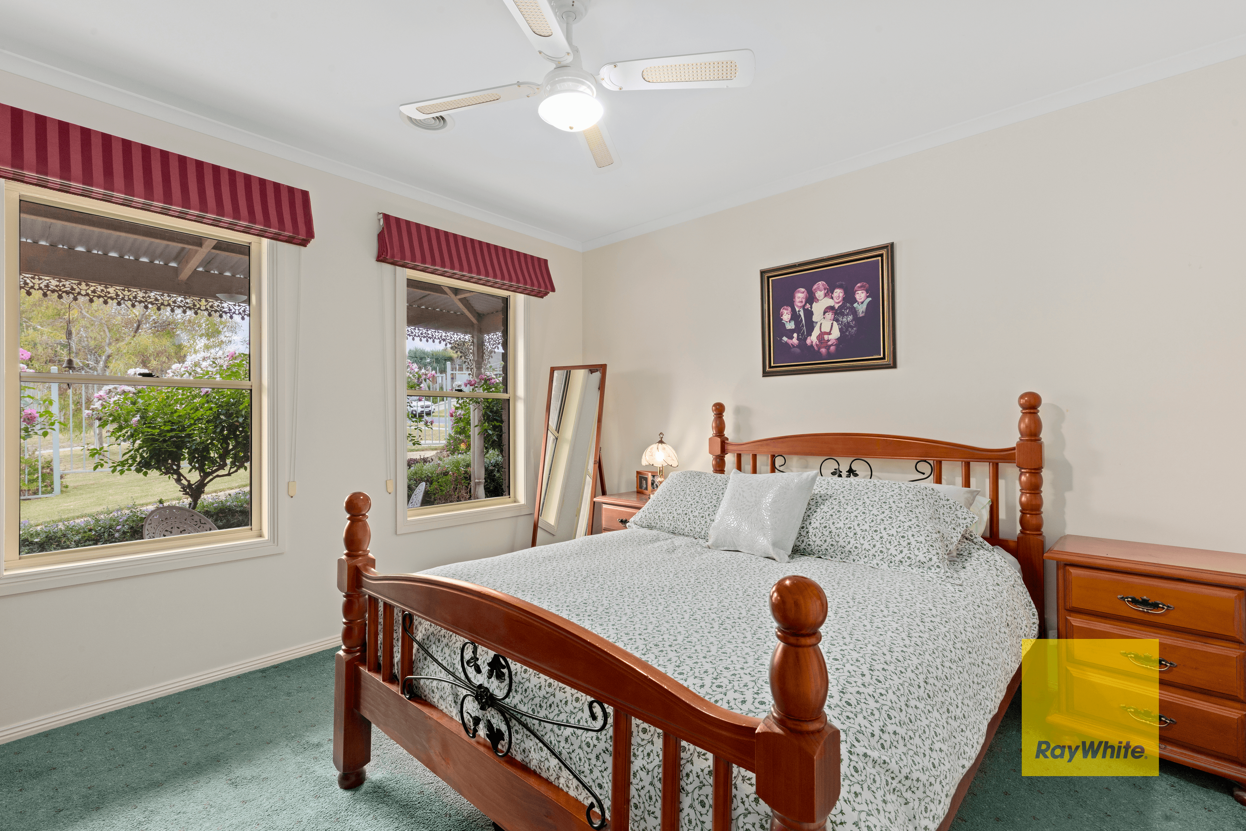 61 Monterey Drive, WAURN PONDS, VIC 3216