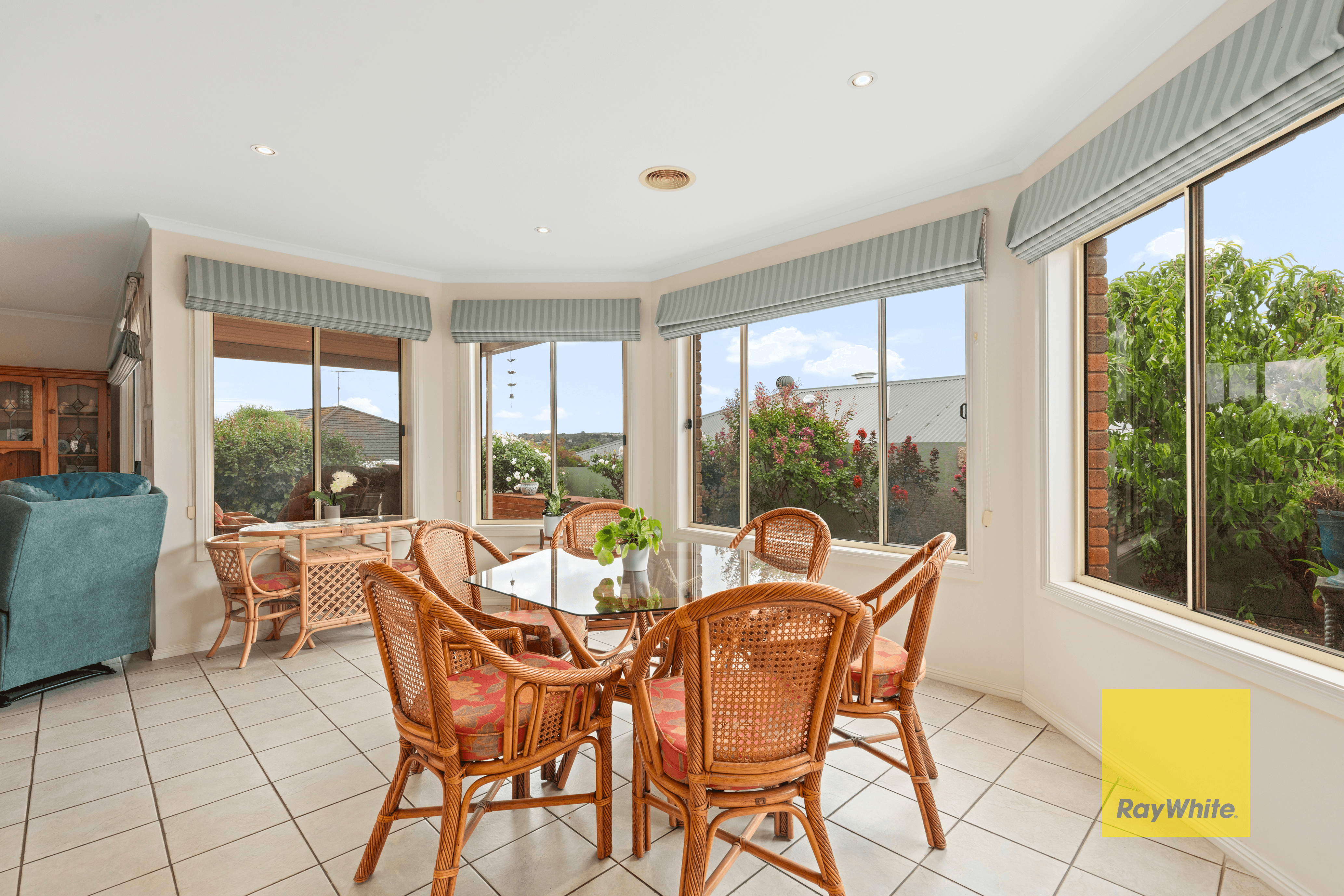 61 Monterey Drive, WAURN PONDS, VIC 3216