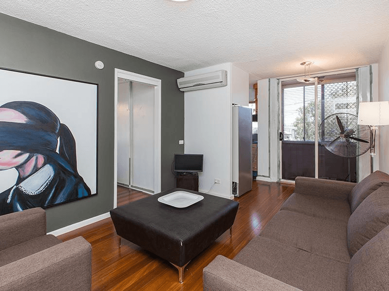 2/28 Villa Street, ANNERLEY, QLD 4103