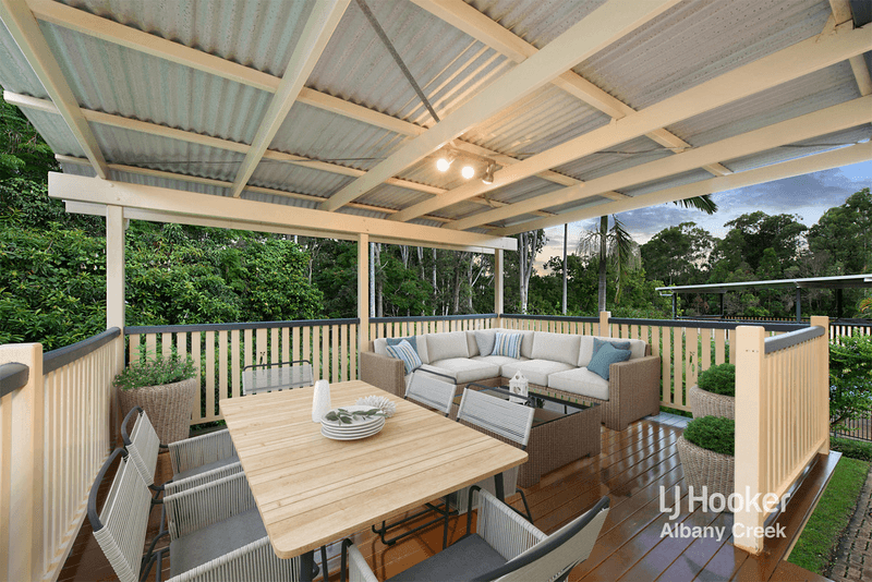 32 Folkstone Avenue, ALBANY CREEK, QLD 4035