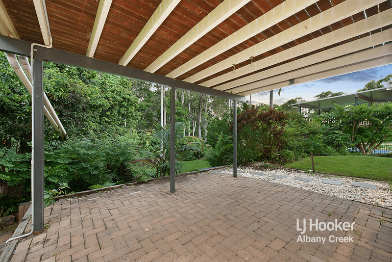 32 Folkstone Avenue, ALBANY CREEK, QLD 4035