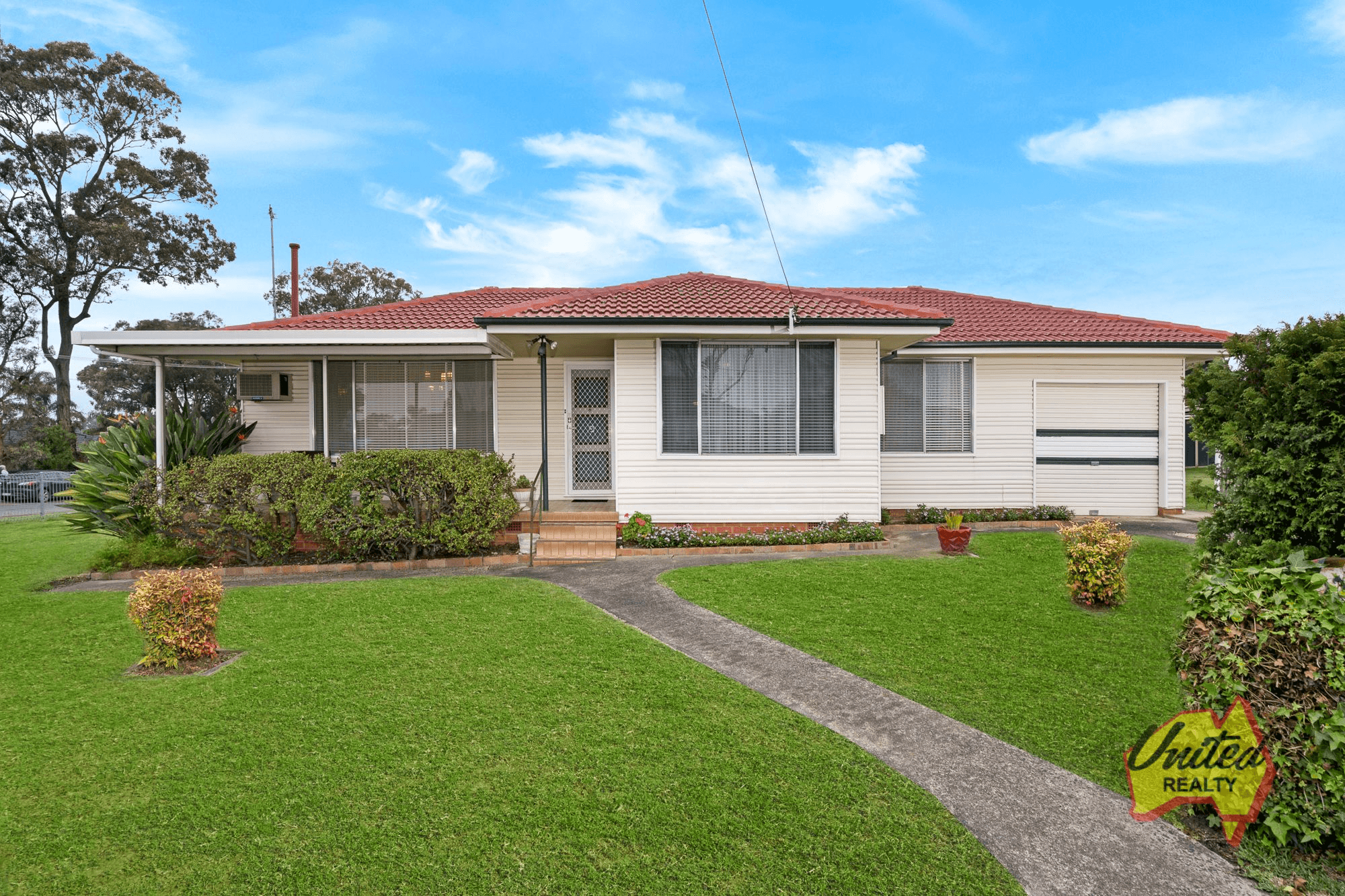 22 Thirlmere Way, Tahmoor, NSW 2573