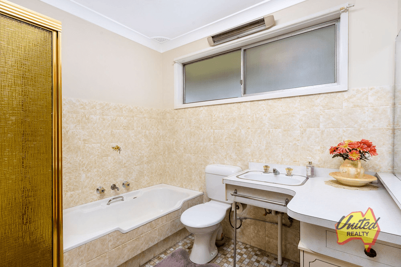 22 Thirlmere Way, Tahmoor, NSW 2573