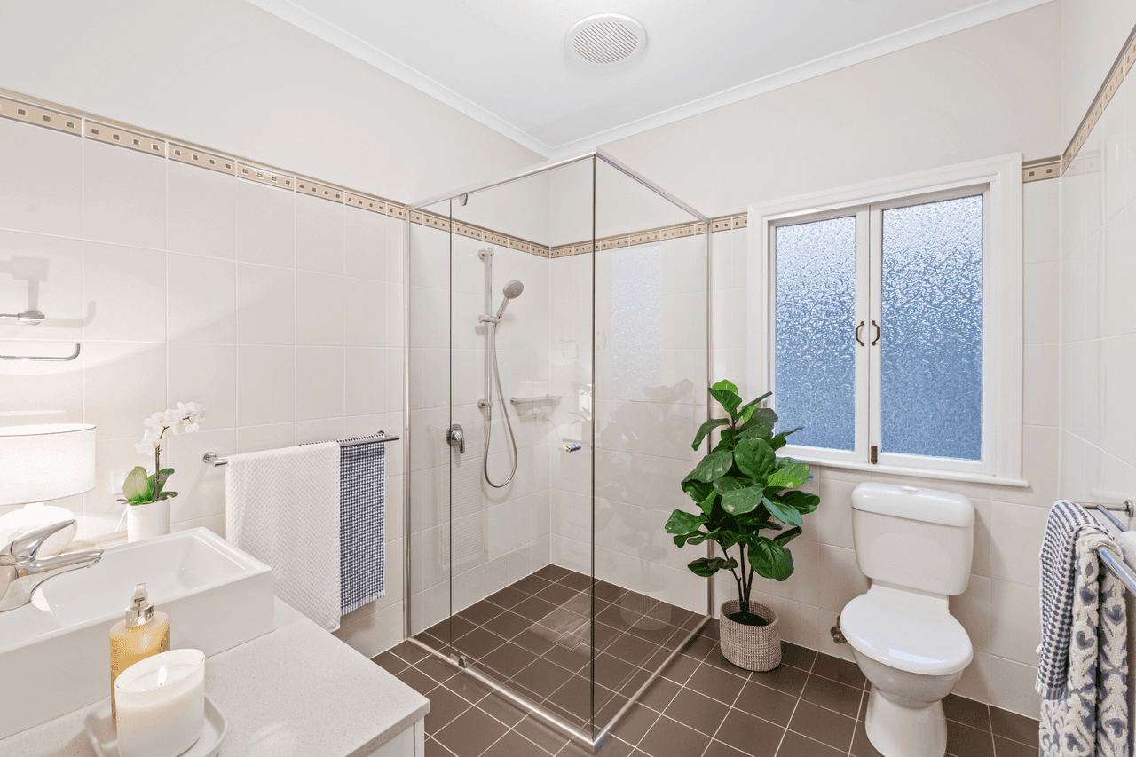 56 Queenscroft Street, Chelmer, QLD 4068