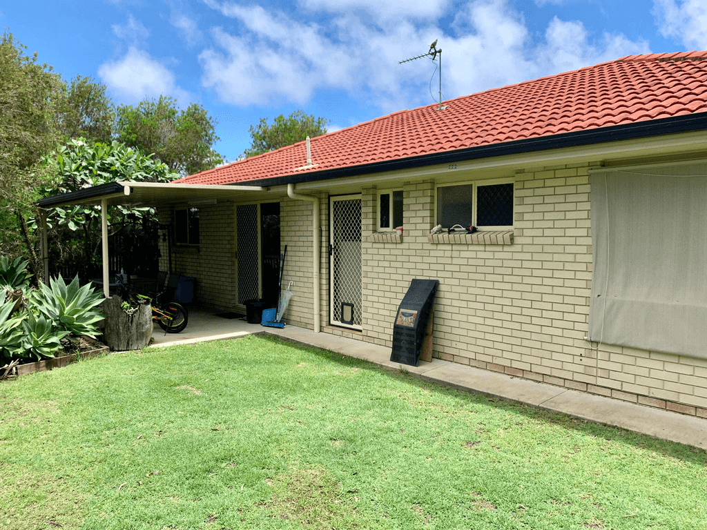 7 Malcolm Court, POINT VERNON, QLD 4655