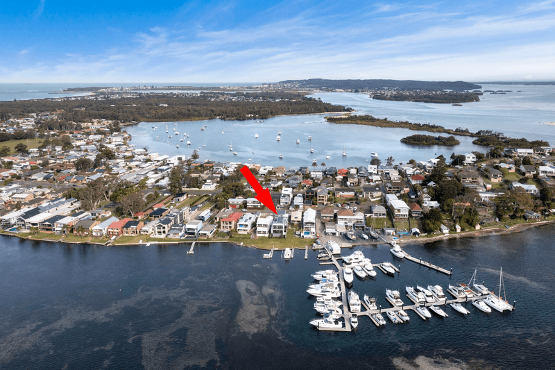 13 Edith Street, MARKS POINT, NSW 2280