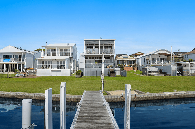 13 Edith Street, MARKS POINT, NSW 2280