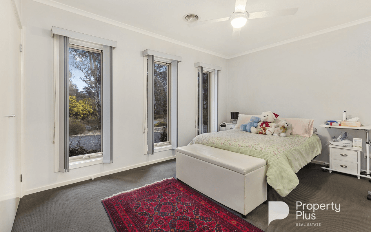 28 Eagles Road, HARCOURT, VIC 3453