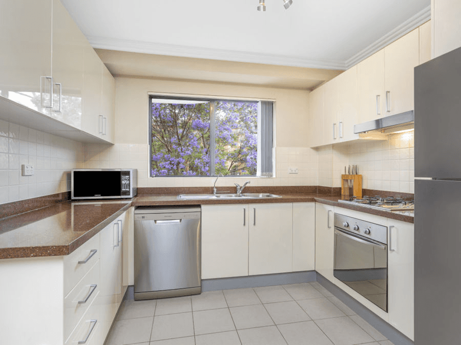 51/12-18 Hume Ave, CASTLE HILL, NSW 2154