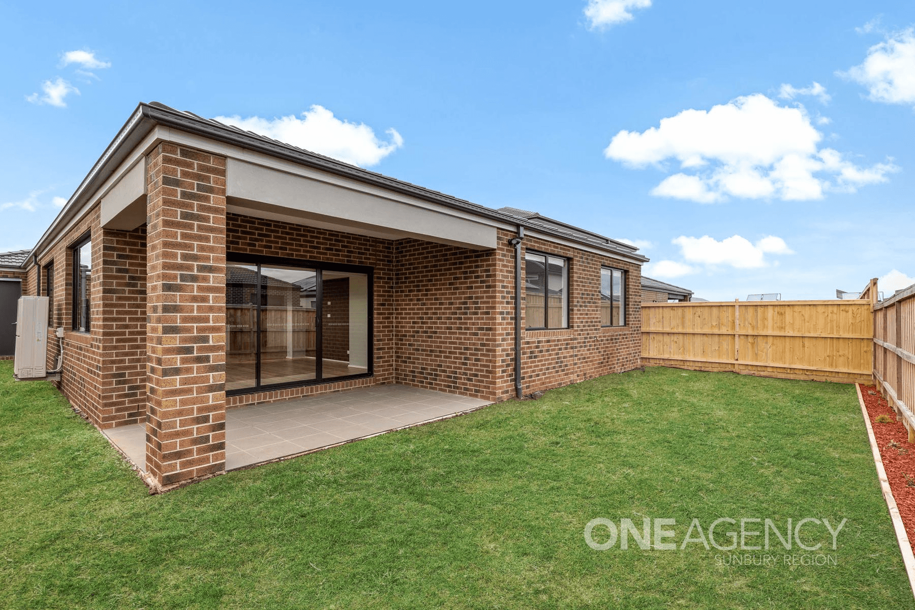 18 President Road, Sunbury, VIC 3429