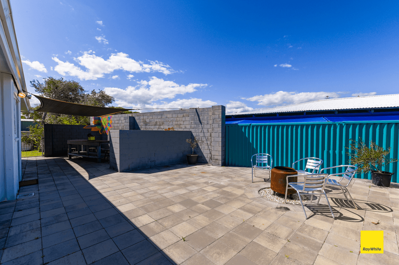 2 Newby Street, LANCELIN, WA 6044