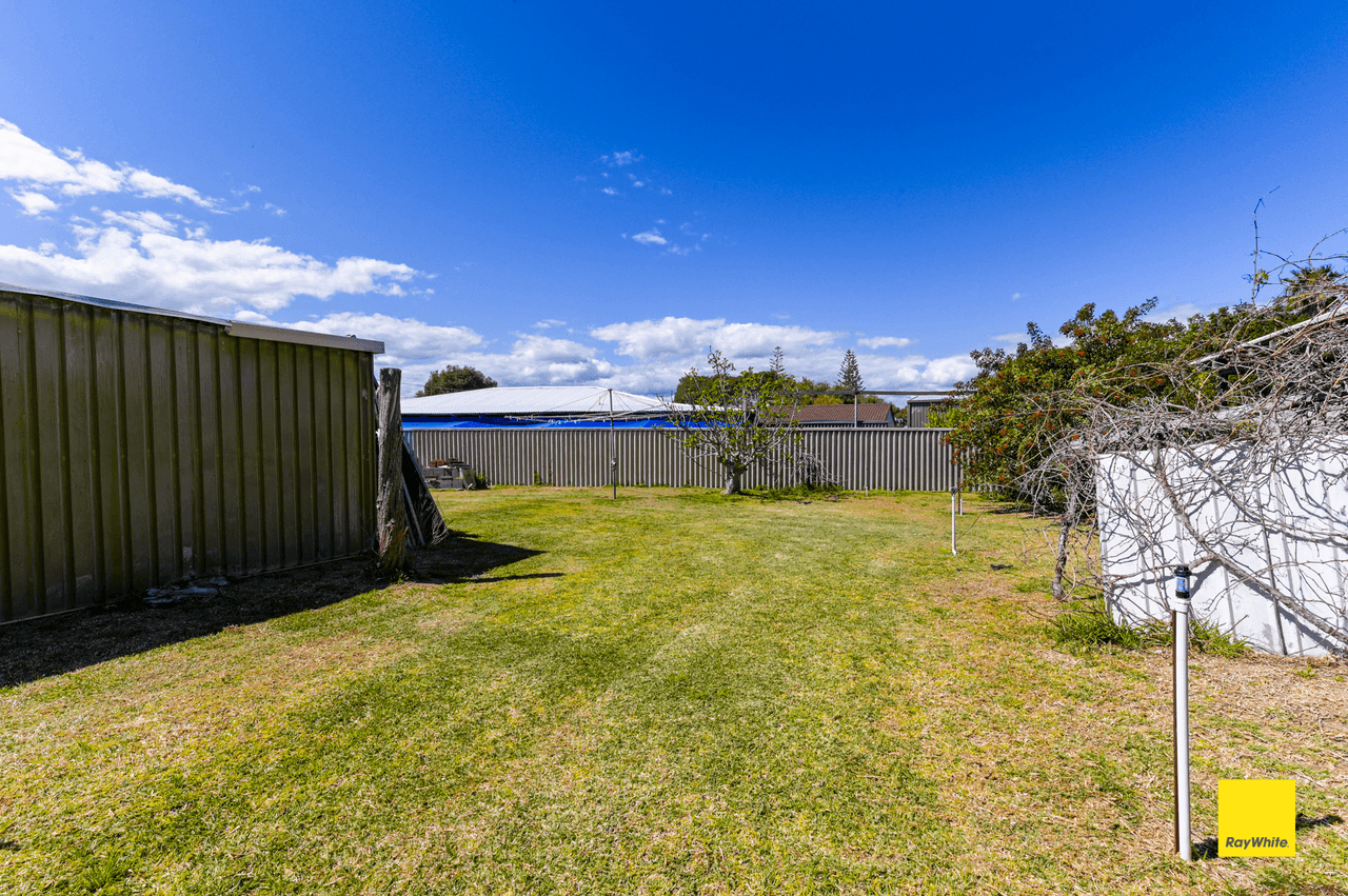 2 Newby Street, LANCELIN, WA 6044