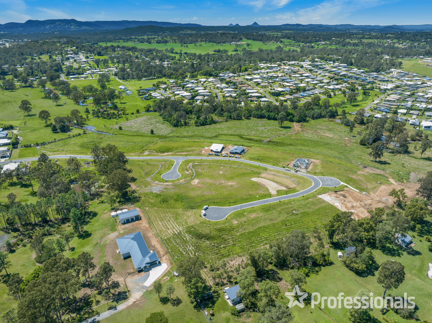 41 Eagle Hawk Drive, Southside, QLD 4570