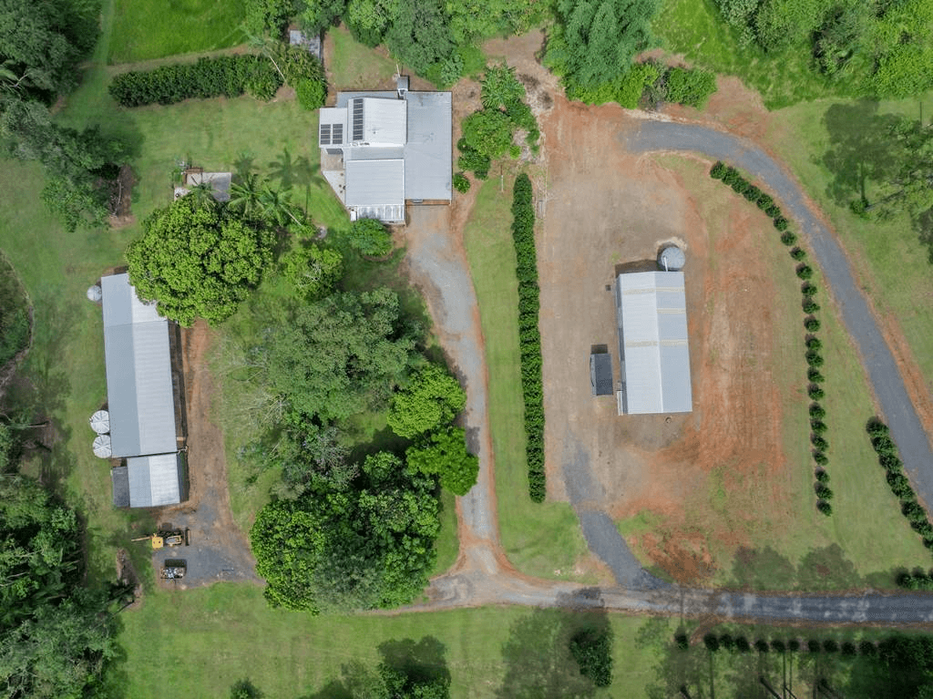 252 Coonowrin Road, GLASS HOUSE MOUNTAINS, QLD 4518