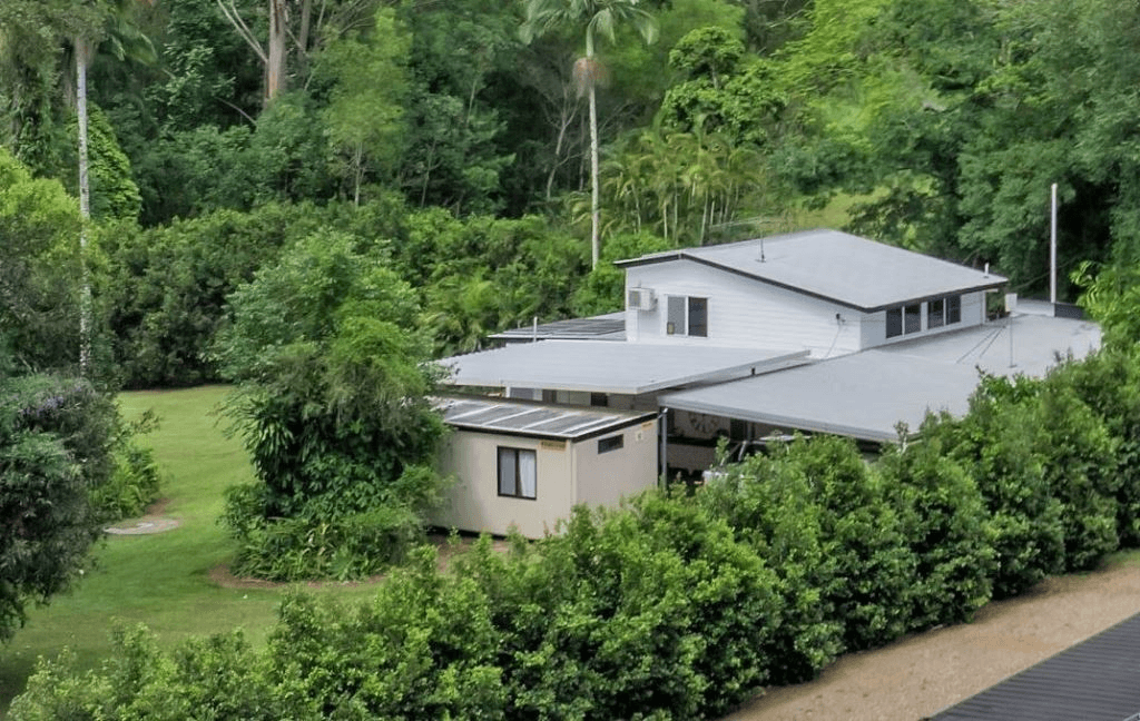 252 Coonowrin Road, GLASS HOUSE MOUNTAINS, QLD 4518