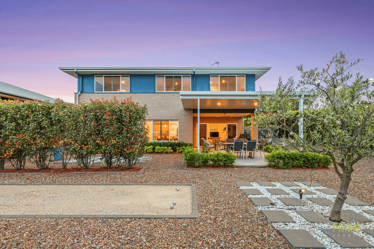 16 Baunfiend Court, Urraween, QLD 4655