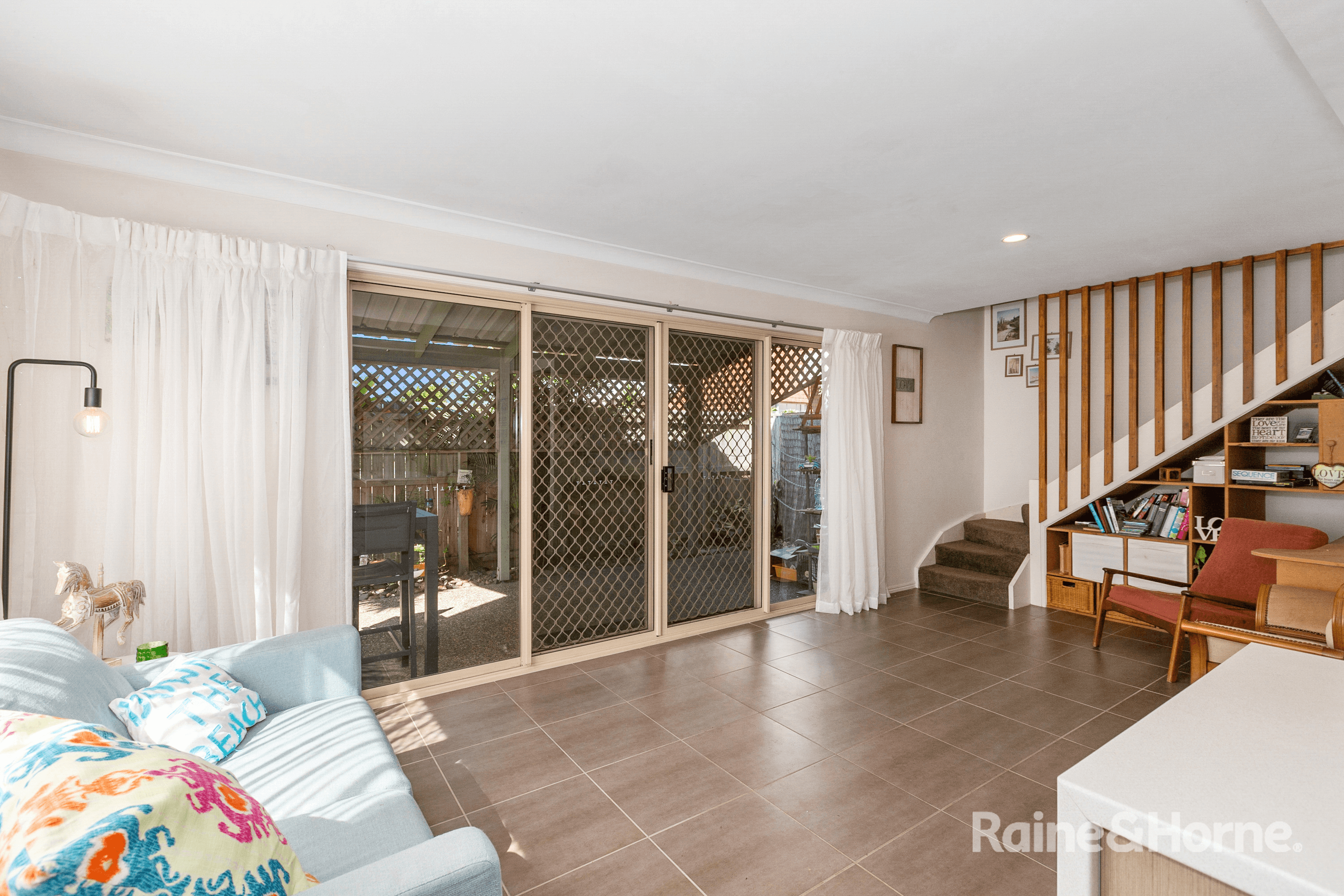 5/11 Hampton Court, POTTSVILLE, NSW 2489