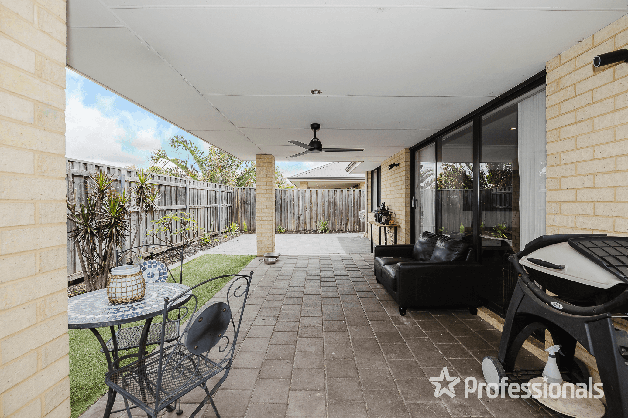 5 Solway Brace, ELLENBROOK, WA 6069