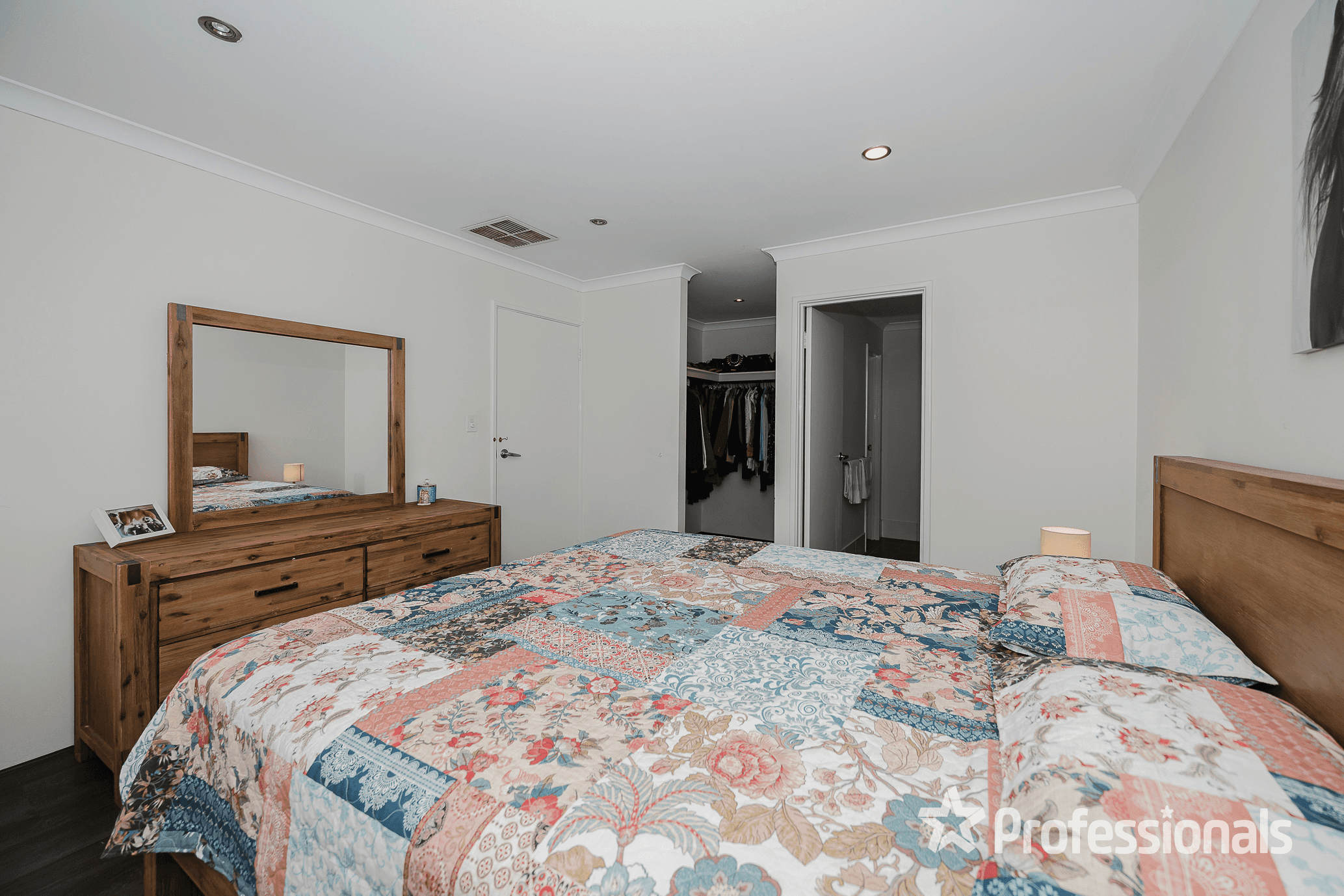 5 Solway Brace, ELLENBROOK, WA 6069