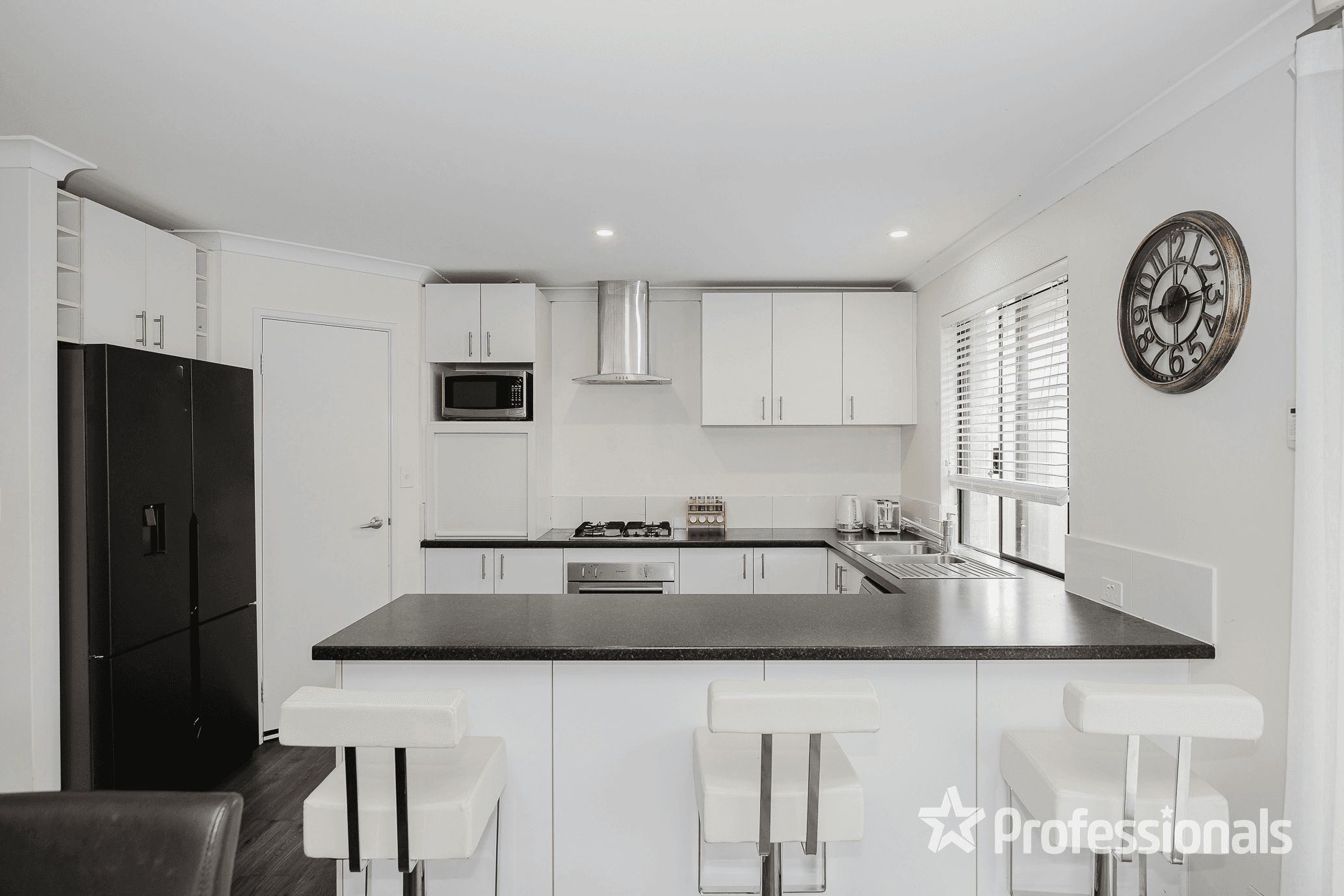 5 Solway Brace, ELLENBROOK, WA 6069