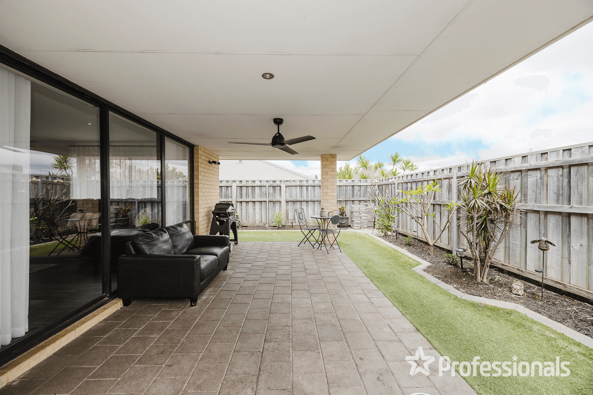 5 Solway Brace, ELLENBROOK, WA 6069