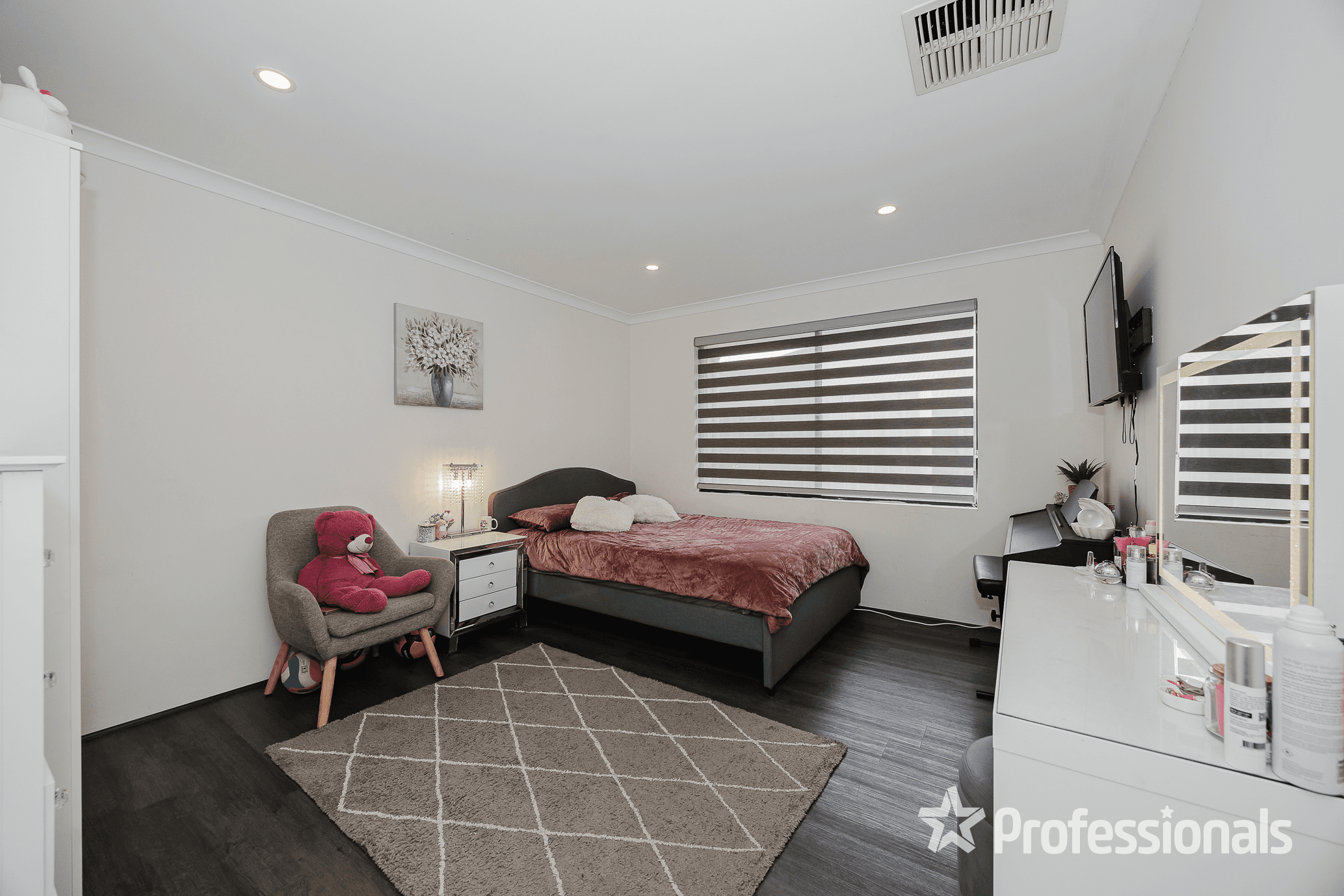 5 Solway Brace, ELLENBROOK, WA 6069